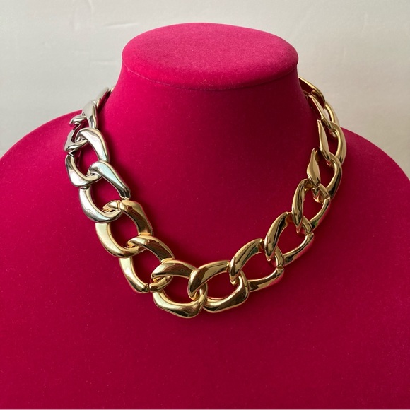 Set of Necklace and Bracelet Gold Tone And Silver | Lightweight | New No Tages - Picture 3 of 11